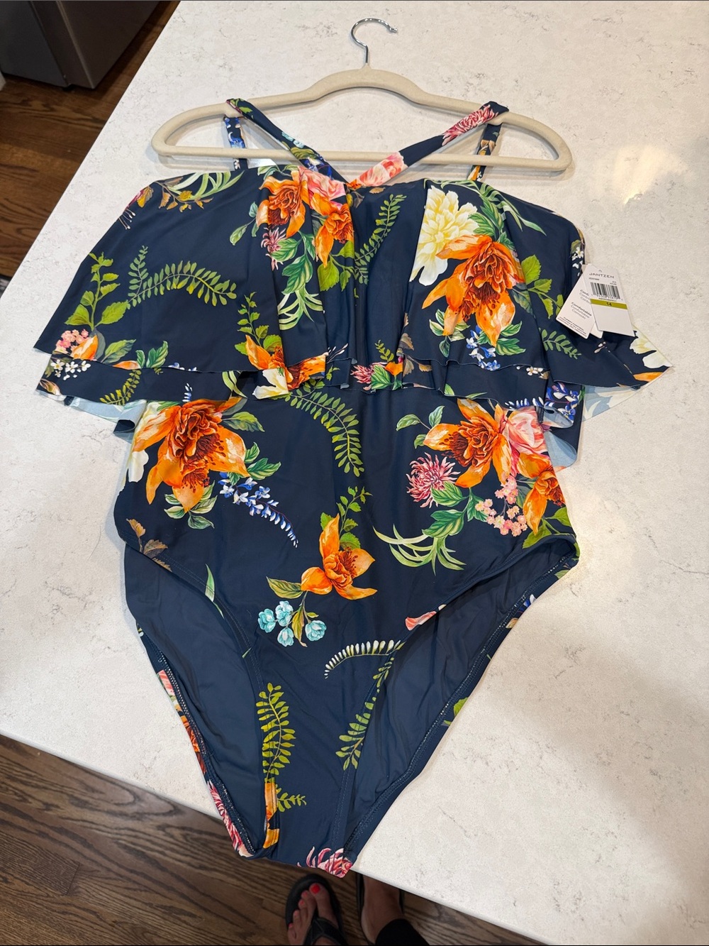 Jantzen NWT Floral Enchantment Clair One Piece Swimsuit size 14
